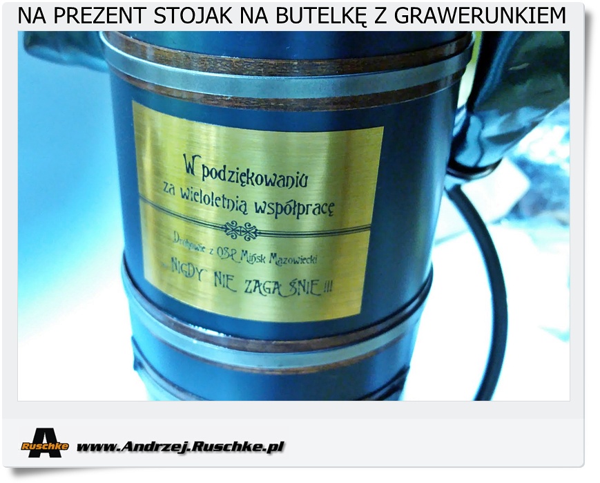 Wygrawerowane żuczenia dedykacja na złotej folii